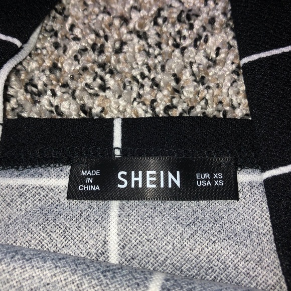 Black and White Grid Dress - Picture 3 of 4